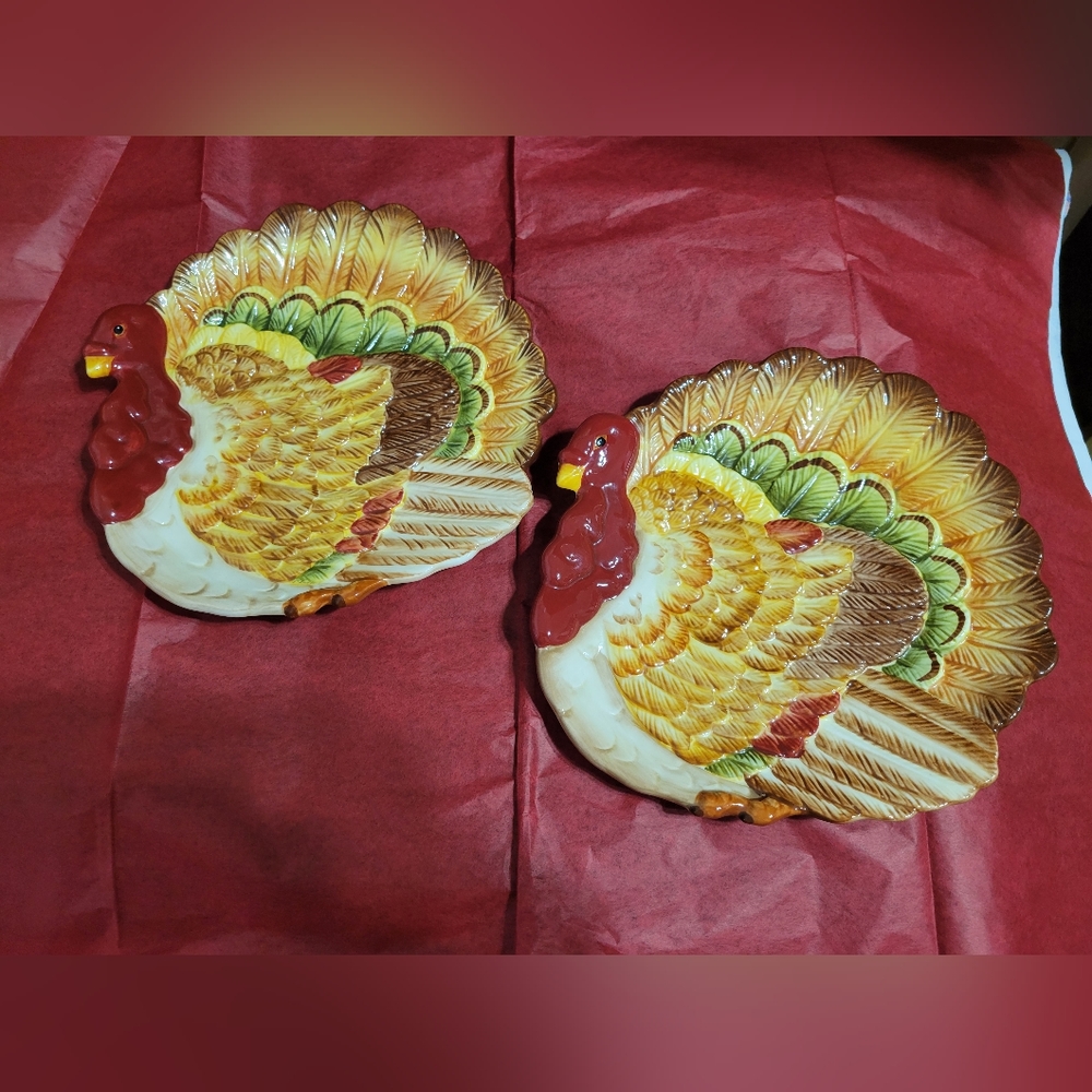 Set of 2 PIER One Fall Thanksgiving Turkey Day ceramic holiday plates, 8"